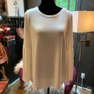 Kensie white bell sleeved sweater.